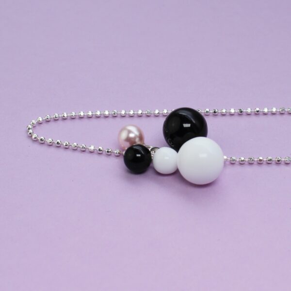 Kurze Silberkette Black & White BaBa jewellery for happiness